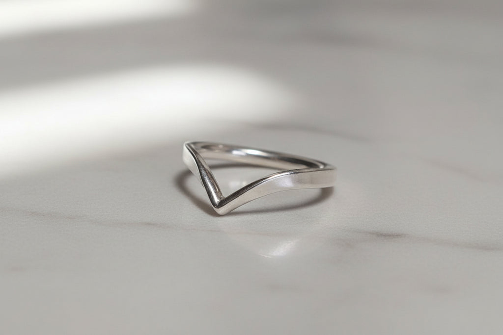 Wishbone ring